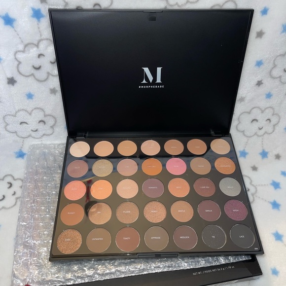 Brand new Morphe Warm It Up Eyeshadow Palette - Picture 2 of 3